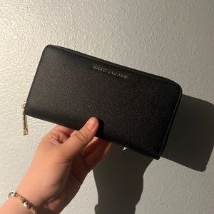 Marc Jacobs Faux Leather Continental Wallet 0400013662042